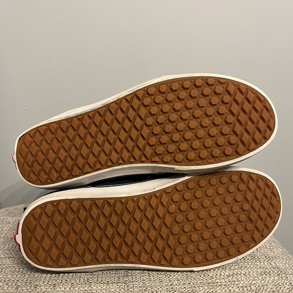 Vans Plaid Sk8-Hi MTE-1 Shoe with Scotchguard - Picture 6 of 6